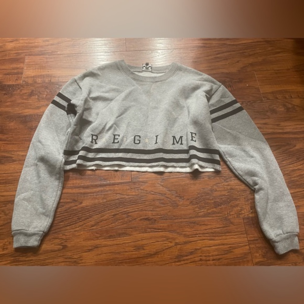 Regime top/sweater size M